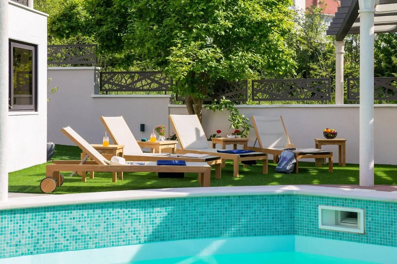 Magnificent Villa Scorpaena With Heated Swimming P Zadar Croatia