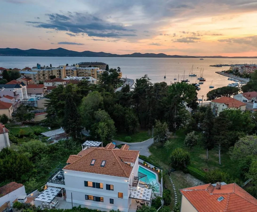 Magnificent Villa Scorpaena With Heated Swimming P Zadar 0*,